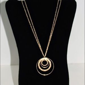 Long Circle Necklace (rose gold)